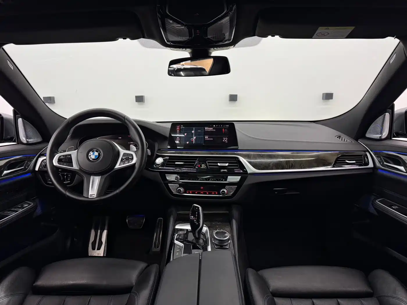 BMW 6 Series GT 2020 630i M Sport Package фото 8
