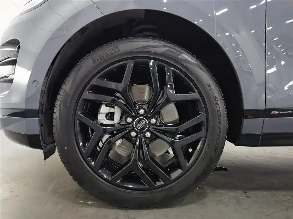 Land Rover Range Rover Evoque 2020 Model 249PS R-DYNAMIC S Gloss Black Sport Edition фото 17