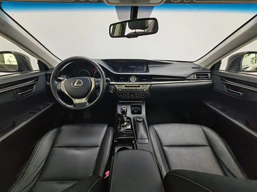 Lexus ES 2013 250 Elite Edition фото 5