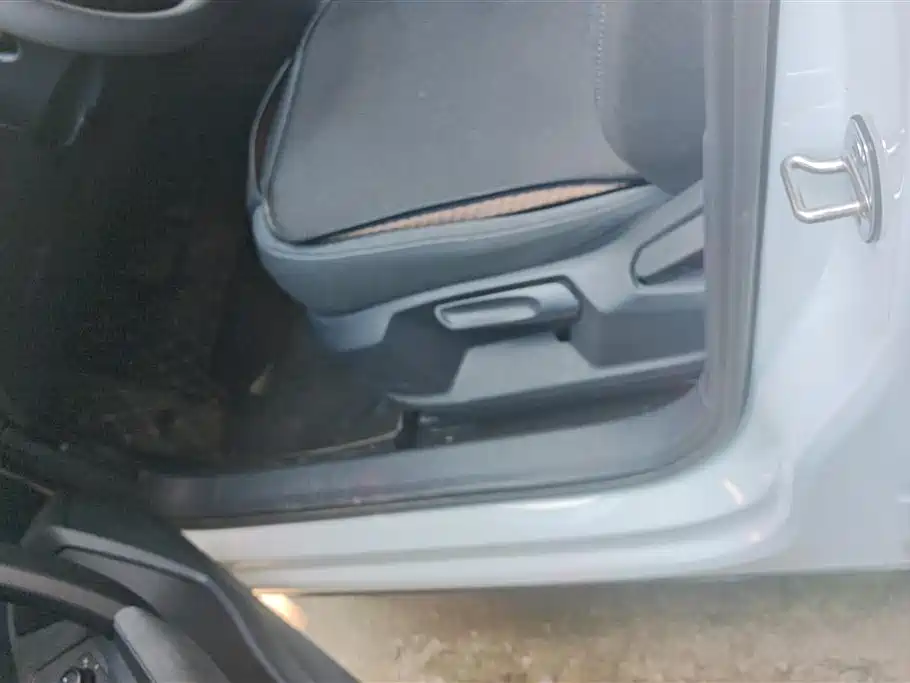 Volkswagen Tharu 2021 Model 280TSI 2WD Trend Edition фото 9