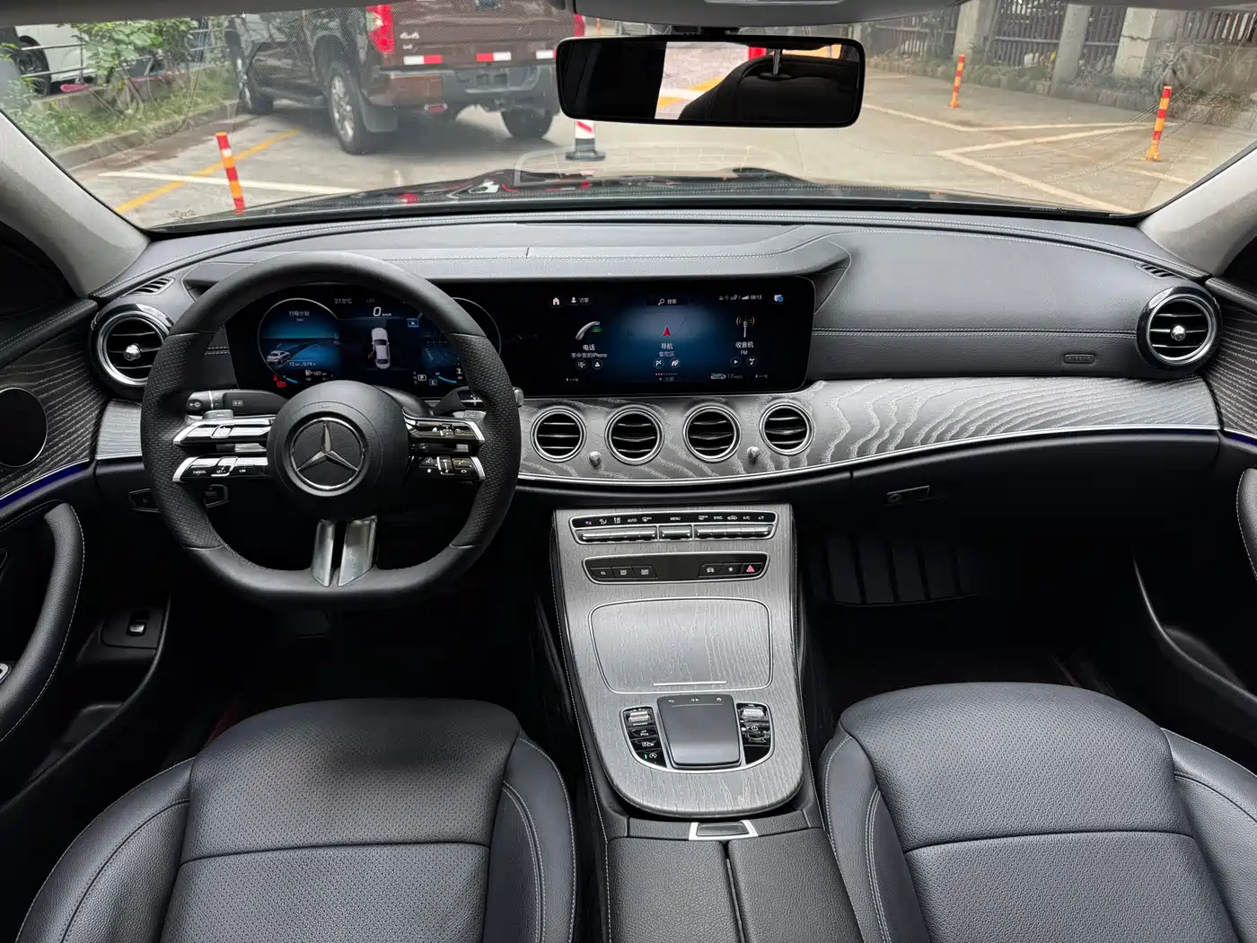 Mercedes-Benz E-Class 2021 E 300 L Sport Fashion фото 7