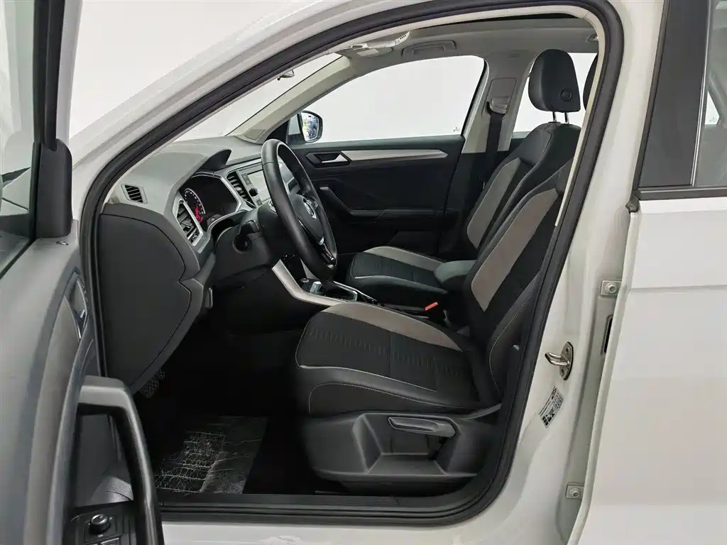 Volkswagen T-ROC 2020 280TSI DSG FWD Elite фото 10