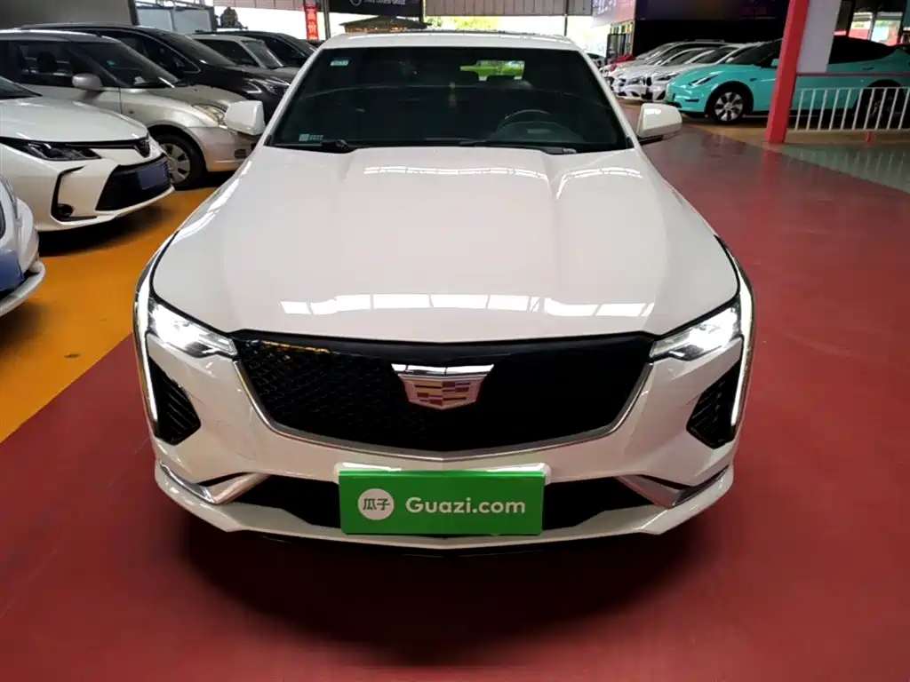 Cadillac CT4 2021 28T Fashion Edition фото 3