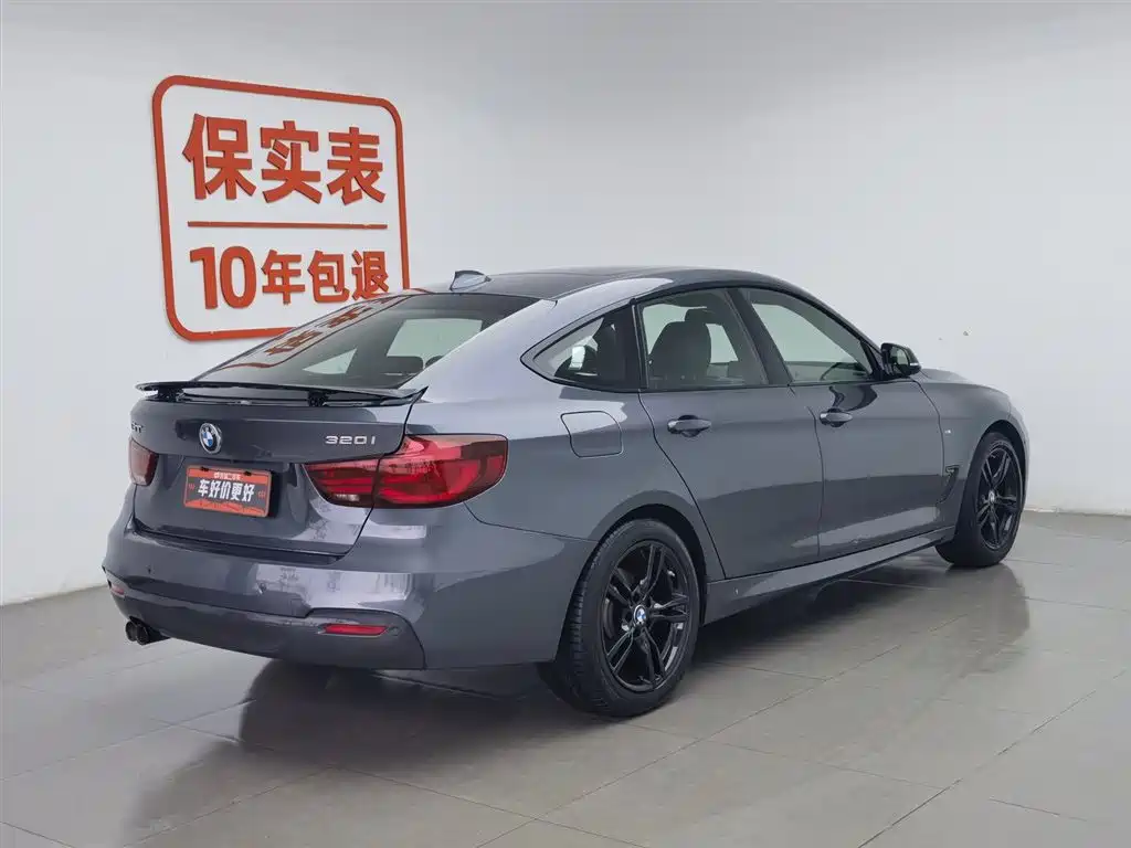 BMW 3 Series GT 2020 320i M Sport Black Night Edition фото 2