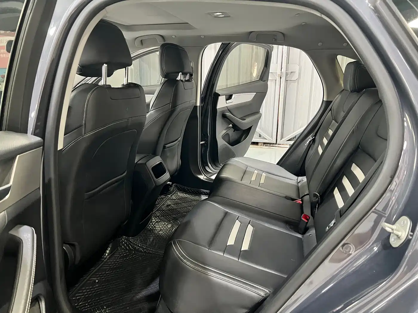 BYD Qin Pro 2019 Super Energy Edition 1.5TI Auto Smart Connection Sharp Fashion Type China V фото 6