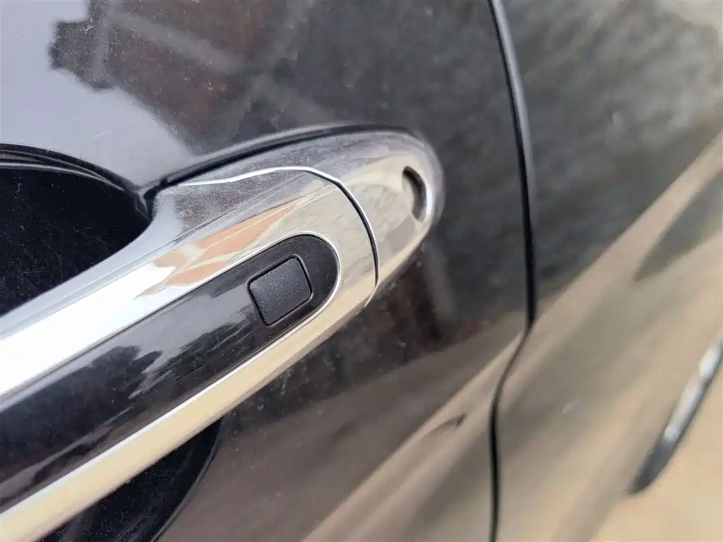Haval M6 2021 PLUS 1.5T DCT Luxury Smart Connect фото 3