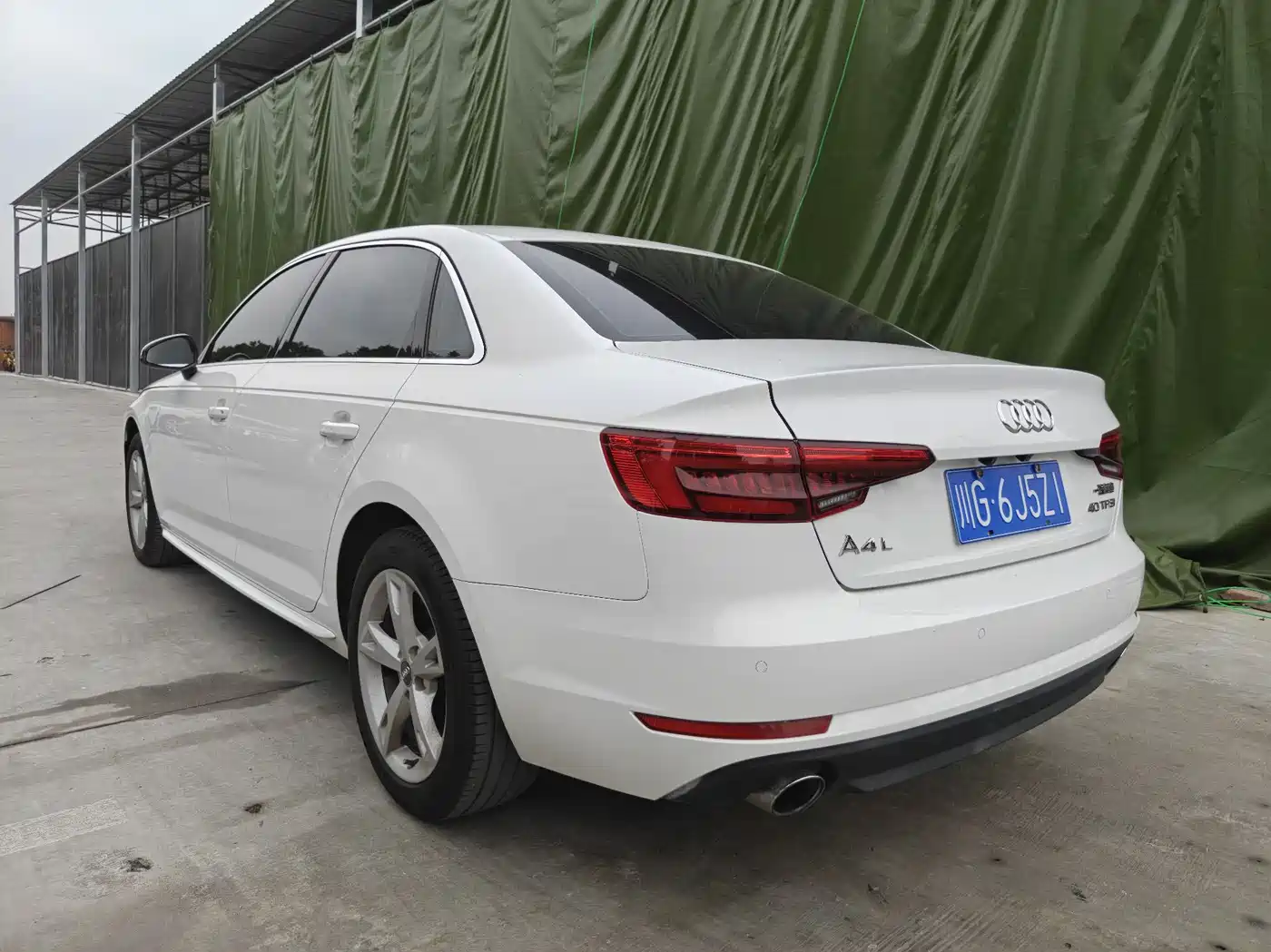 Audi A4L 2017 40 TFSI Fashion Edition фото 12