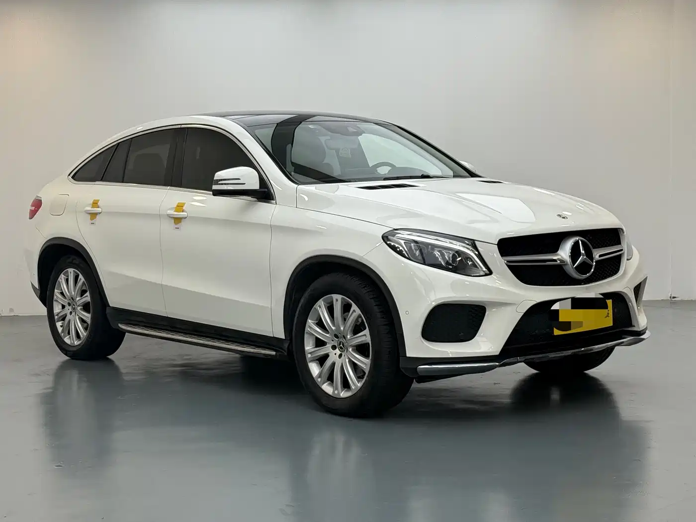 Mercedes-Benz GLE Coupe 2017 GLE 320 4MATIC Coupe SUV фото 2