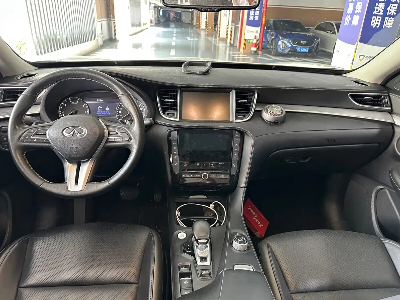 Фото 10 - Infiniti QX50
