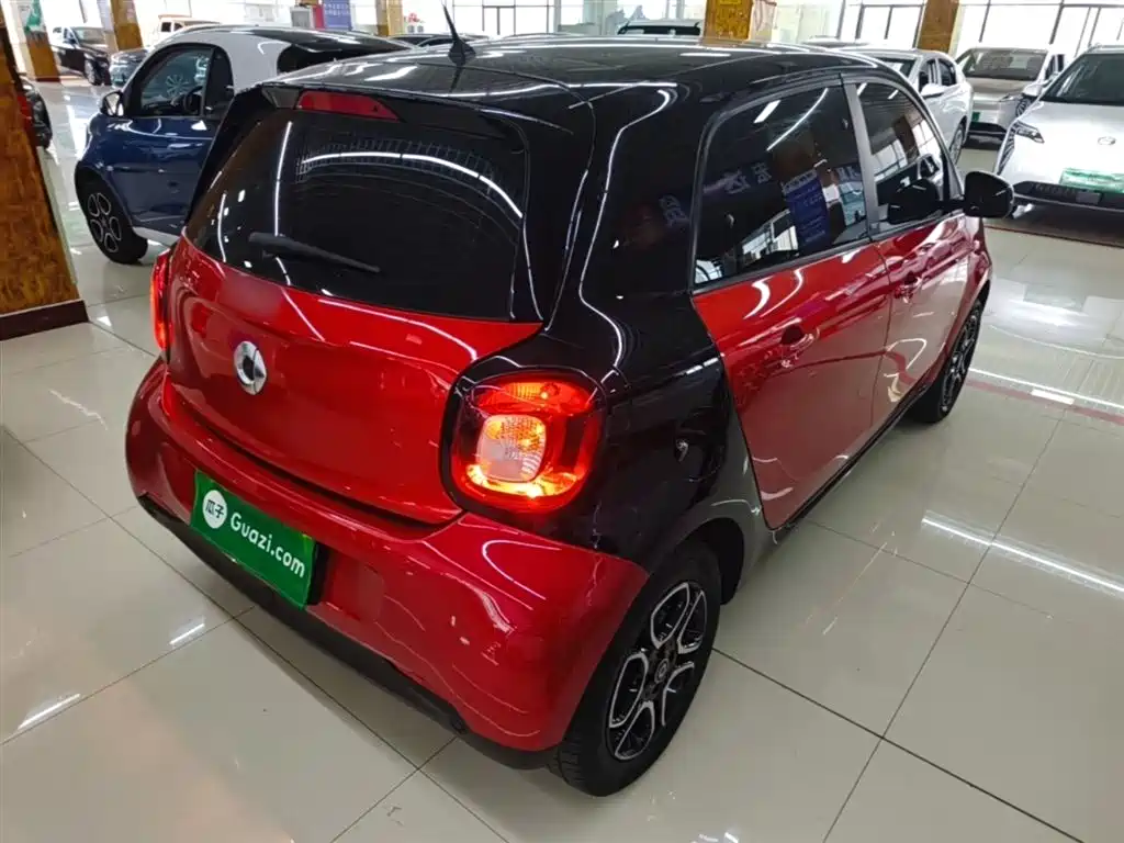 smart forfour 2018 2016 Model 0.9T 66kW Pioneer Edition