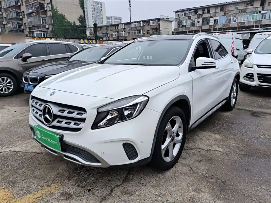 Mercedes-Benz GLA 2017 GLA 200 Dynamic