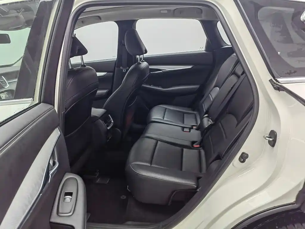 Infiniti QX50 2022 2020 Facelift 2.0T 2WD Fashion Edition
