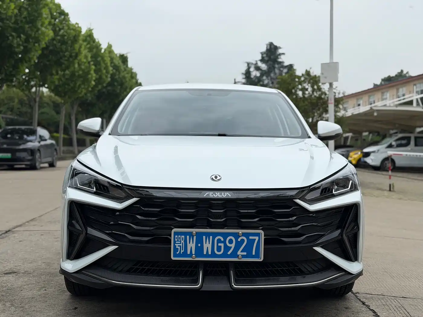 Dongfeng Aeolus Yixuan 2026 2025 1.5L Auto Luxury