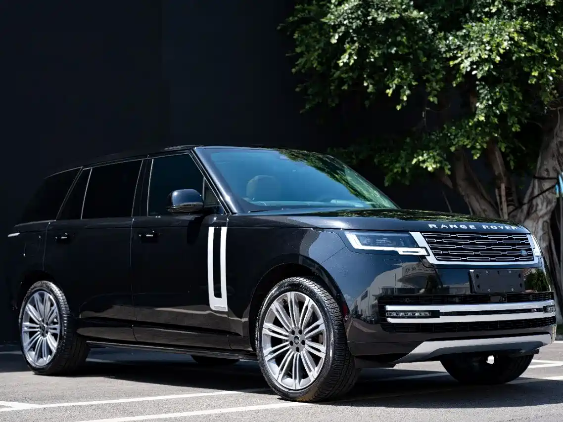 Land Rover Range Rover 2024 3.0 L6 400PS Exemplary Extended