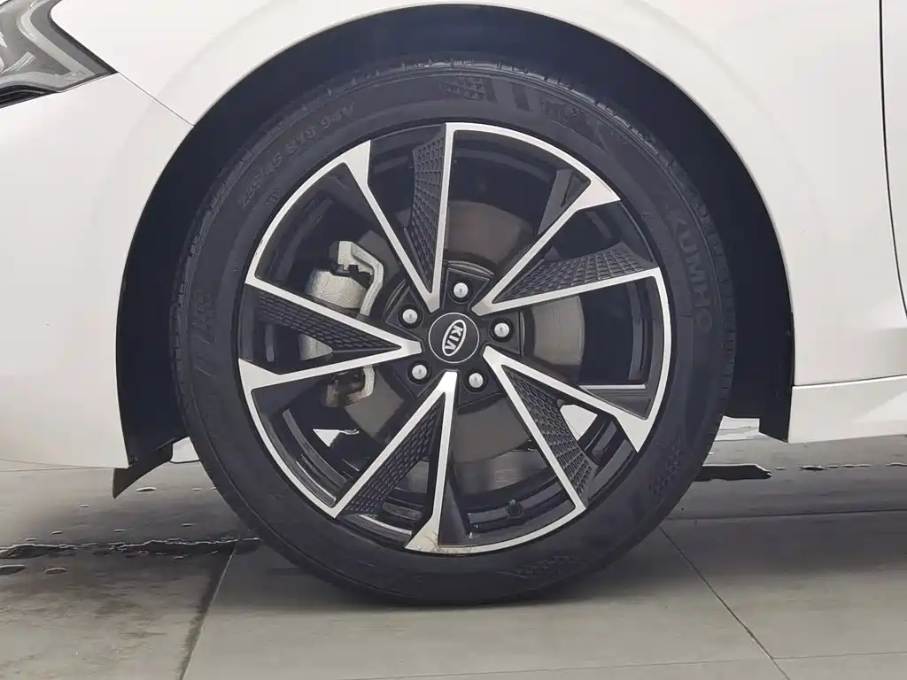 Kia K5, миниатюра 17