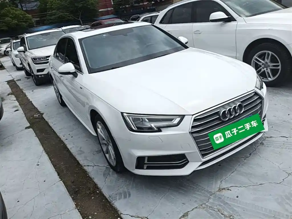 Audi A4L 2018 30th Anniversary 40 TFSI Fashion фото 4