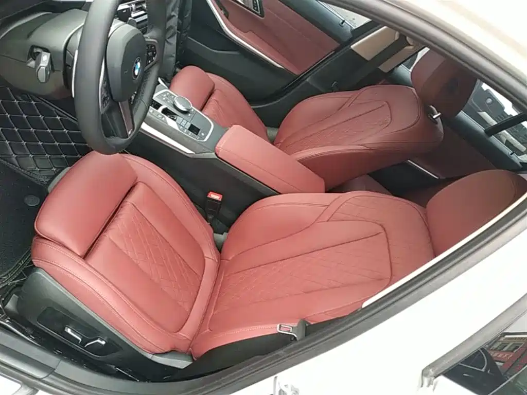 BMW 3 Series 2024 325i M Sport Package фото 15