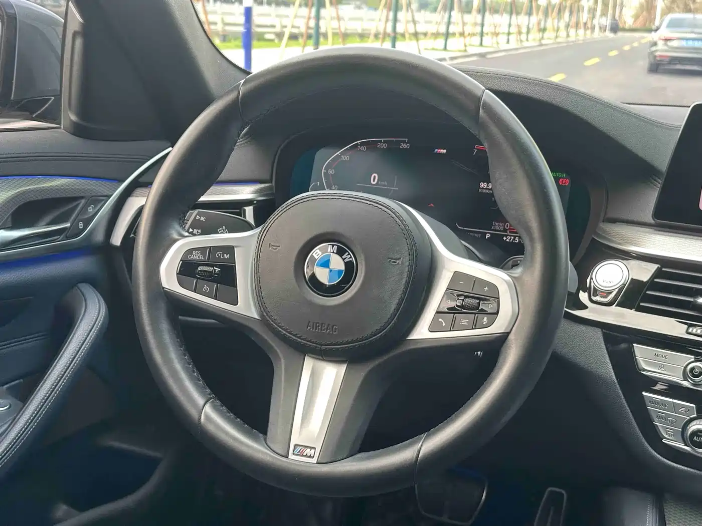 BMW 5 Series (Import) 2020 Model 525i M Sport Package фото 7