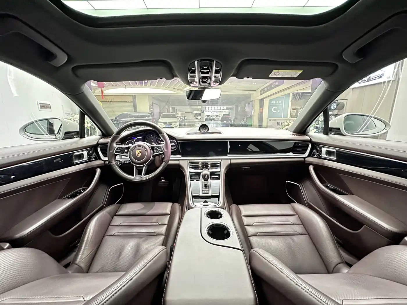Porsche Panamera 2019 Panamera 2.9T фото 12