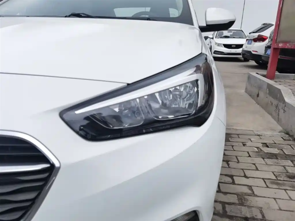 Buick Excelle 2020 15N CVT Elite фото 24
