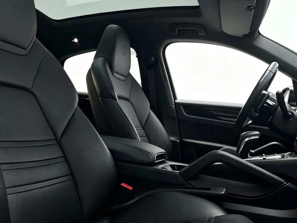 Porsche Cayenne 2019 Cayenne Coupé 3.0T фото 7