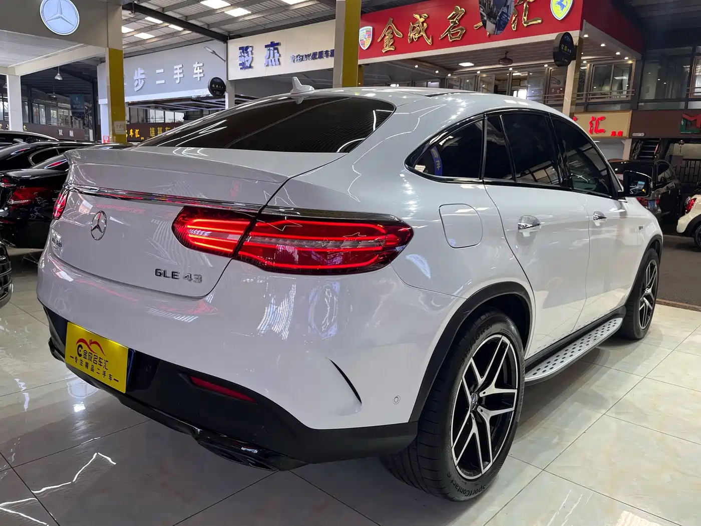 Mercedes-Benz GLE Coupe AMG 2017 AMG GLE 43 4MATIC Coupe SUV фото 29