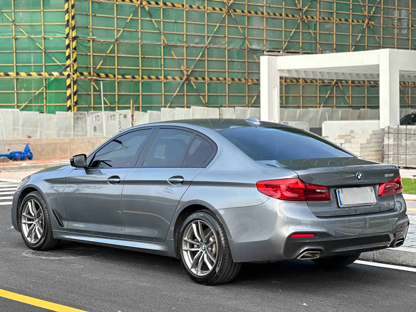 BMW 5 Series (Import) 2020 Model 525i M Sport Package фото 13