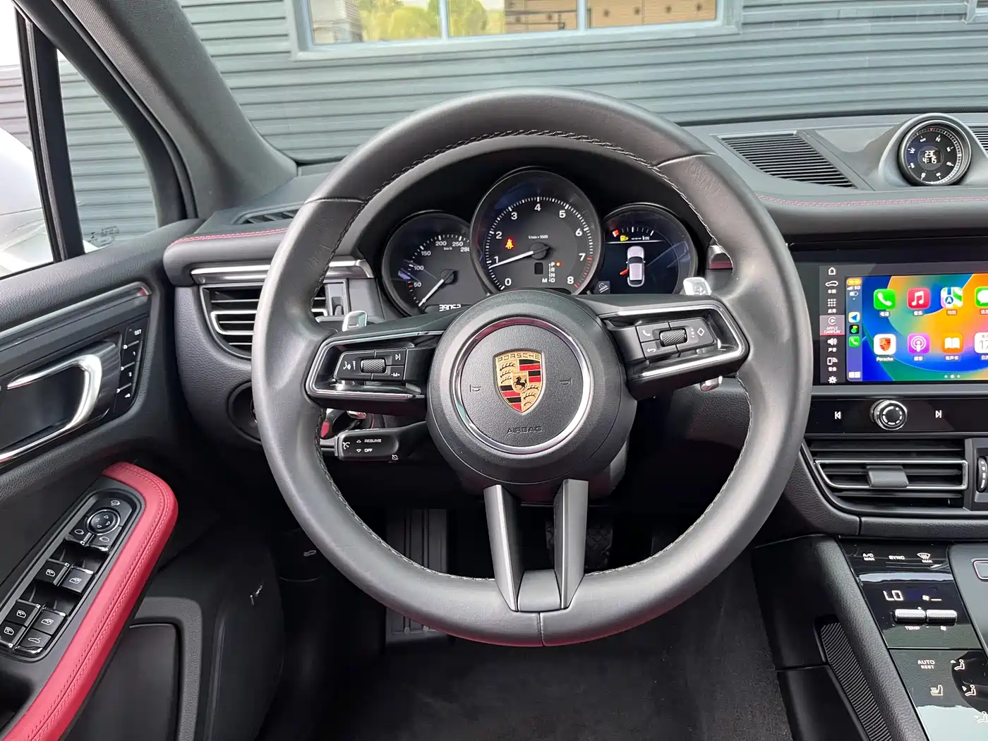 Porsche Macan 2022 Macan 2.0T фото 15