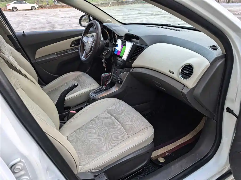 Chevrolet Cruze 2015 1.5L Classic SE AT фото 20