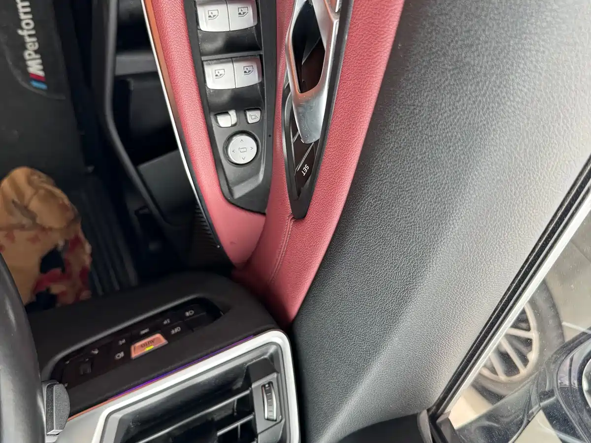 BMW 3 Series 2021 325Li M Sport Package фото 9