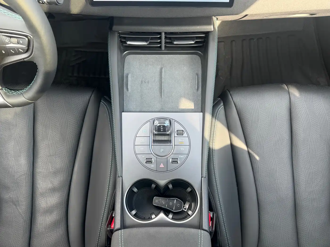 BYD Seal 06 New Energy 2025 DM-i Smart Drive Edition 120KM Luxury фото 15