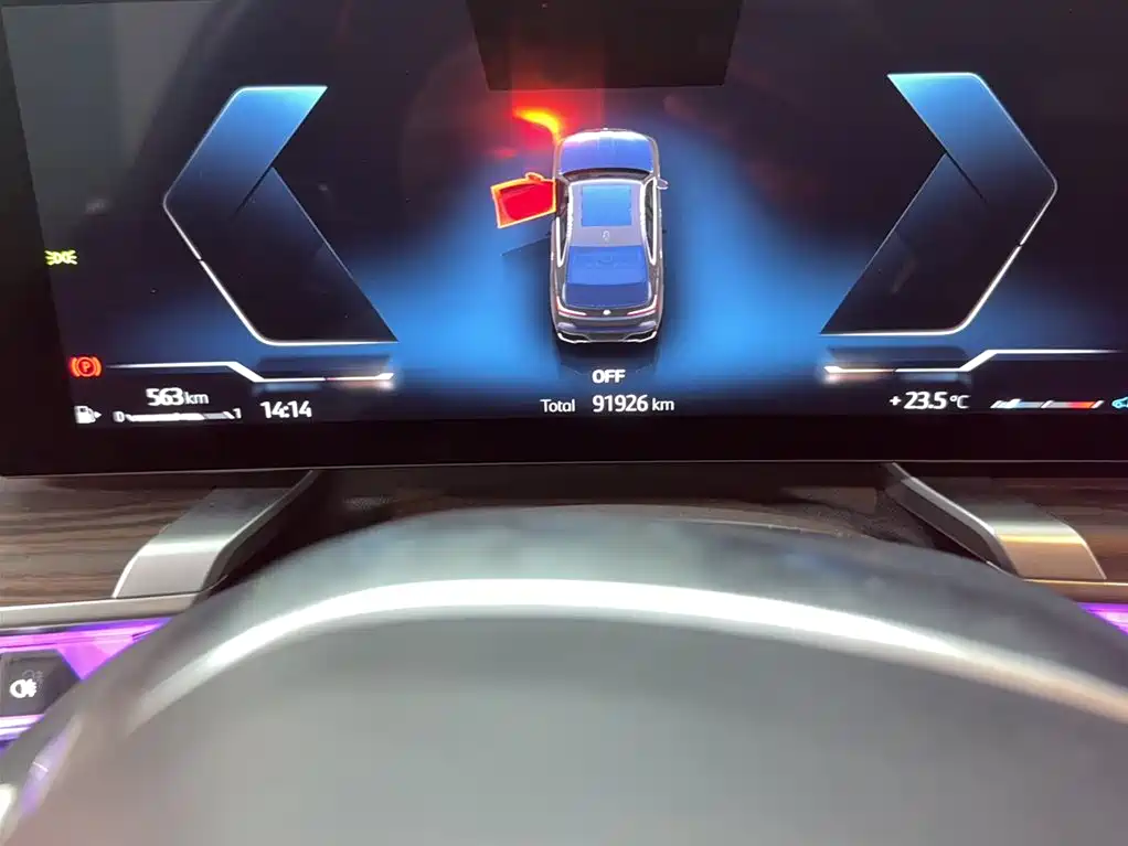 BMW 7 Series 2023 Model 740Li Leading M Sport Package фото 9