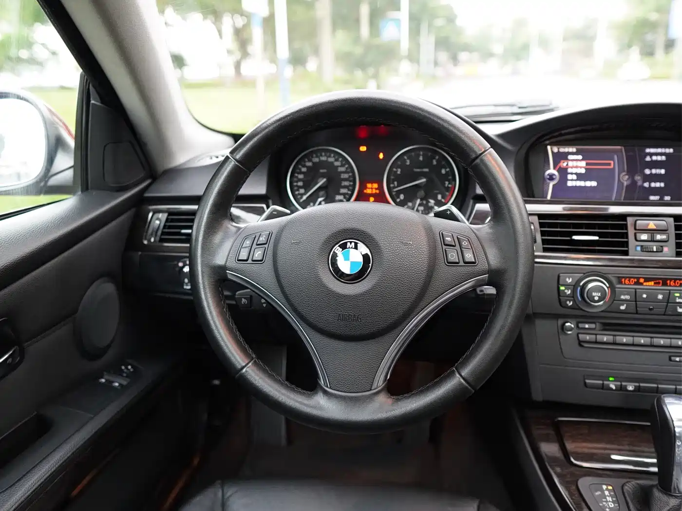BMW 3 Series (Import) 2013 2011 330i Coupe