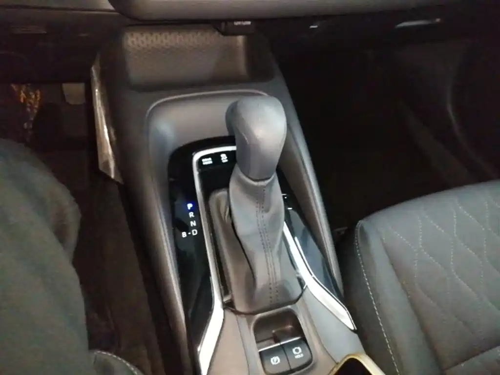 Toyota Corolla 2023 1.8L Smart Hybrid Dual Engine Elite Edition фото 14