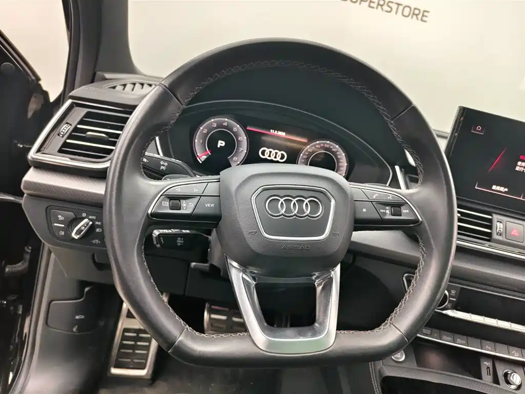 Audi Q5L 2024 Model 40 TFSI Luxury Dynamic фото 7