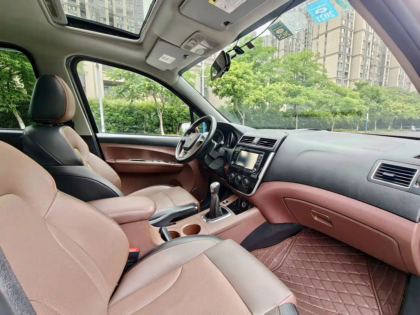 Dongfeng Fengxing Jingyi X5 2017 2016 1.6L Manual Premium