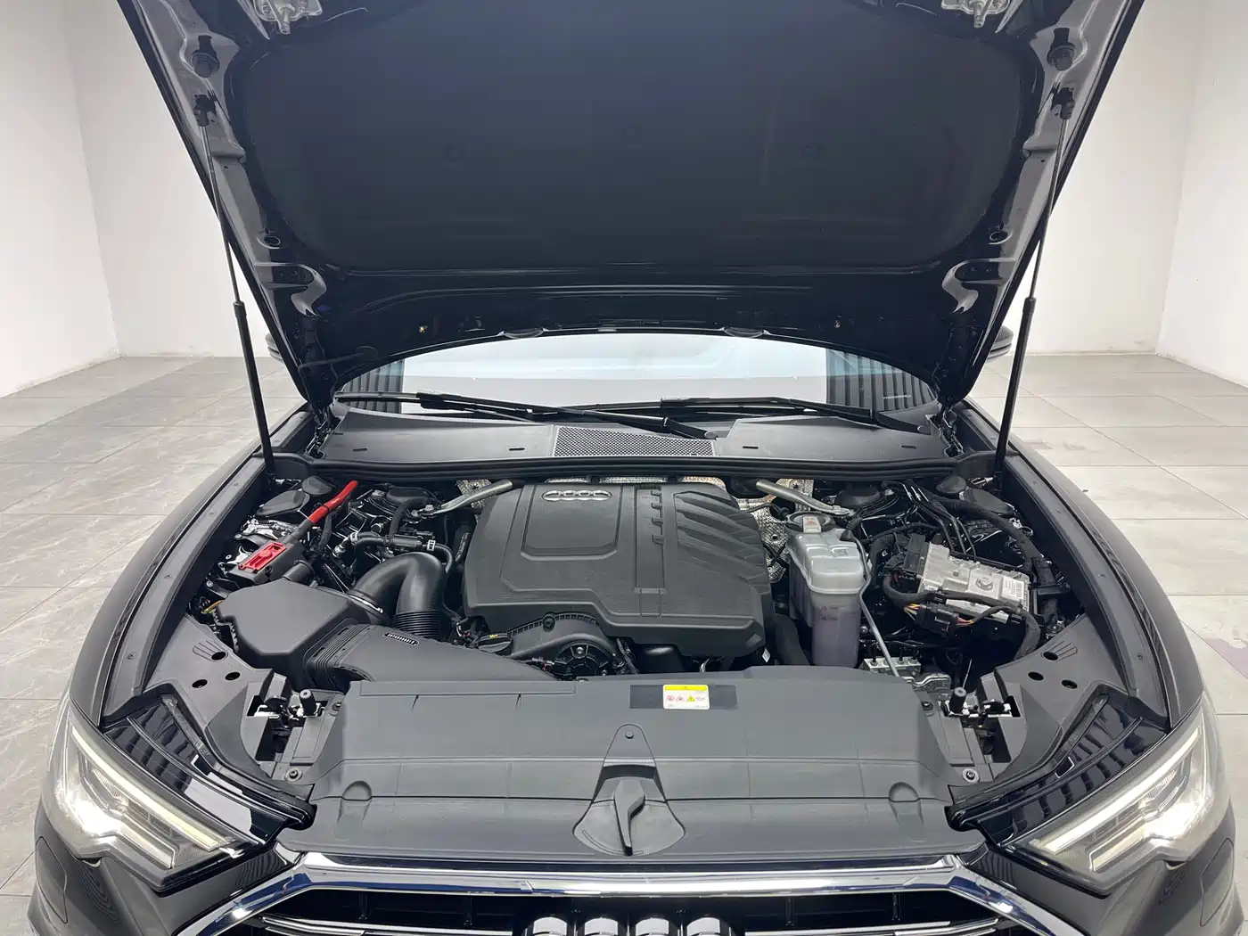 Audi A6L 2025 45 TFSI Premium Sport фото 9