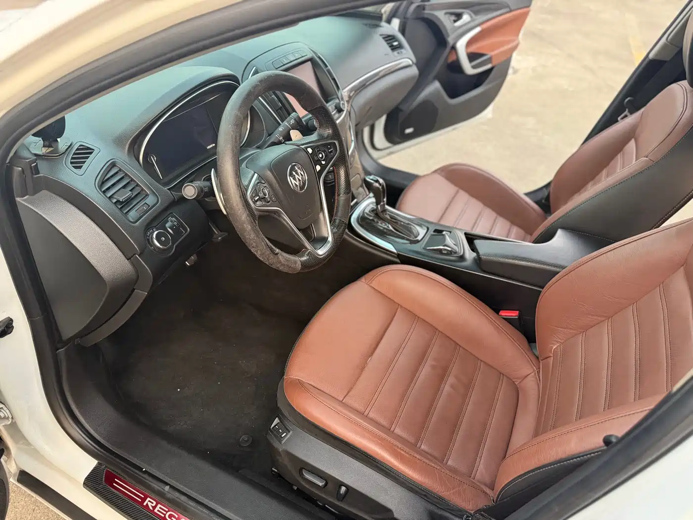 Buick Regal 2014 GS 2.0T Passion Sport Edition фото 8