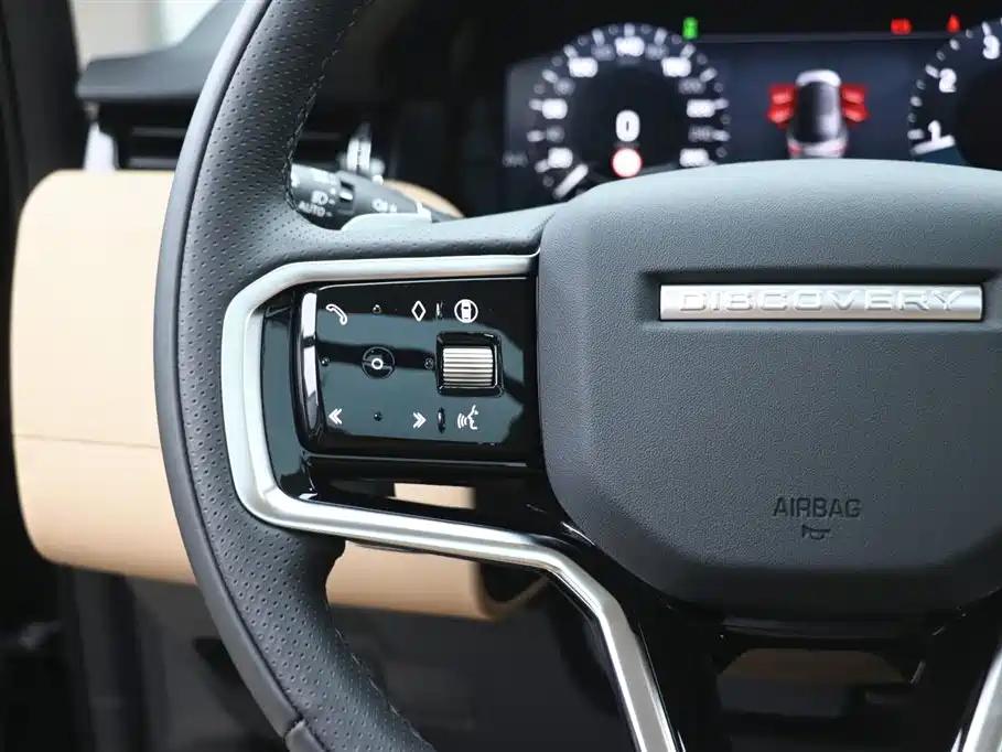 Land Rover Discovery Sport 2024 Performance Technology Edition фото 16