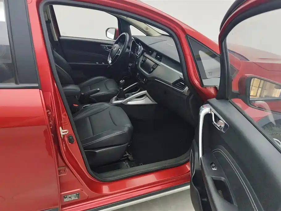 Photo 8 - Geely Vision X3