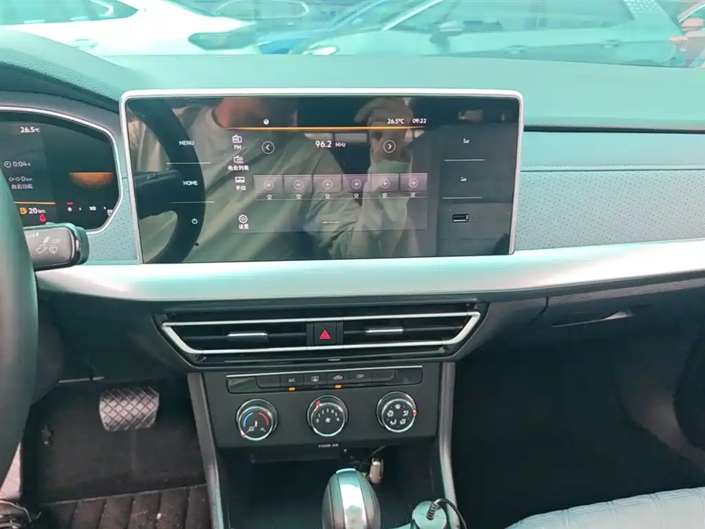 Volkswagen Lavida 2023 280TSI DSG Comfort Edition фото 20