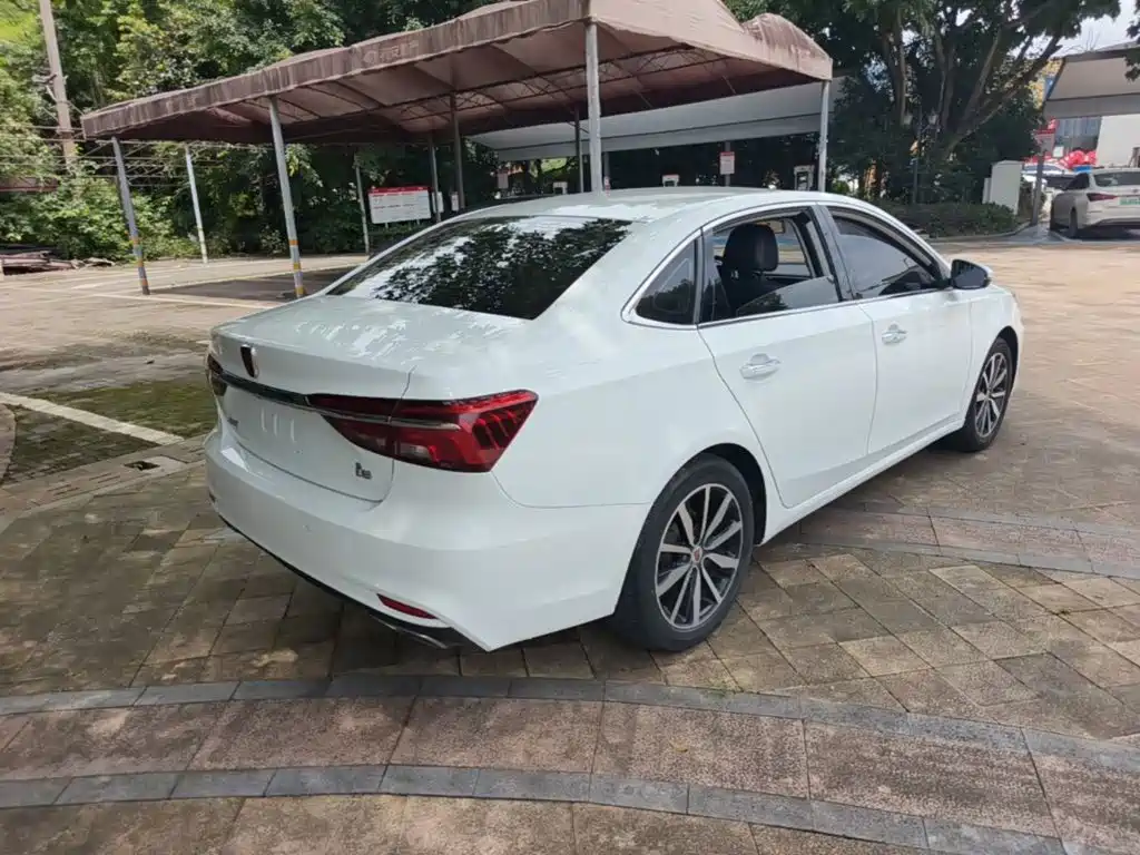Roewe i6 2018 2018 20T Automatic Flagship Edition