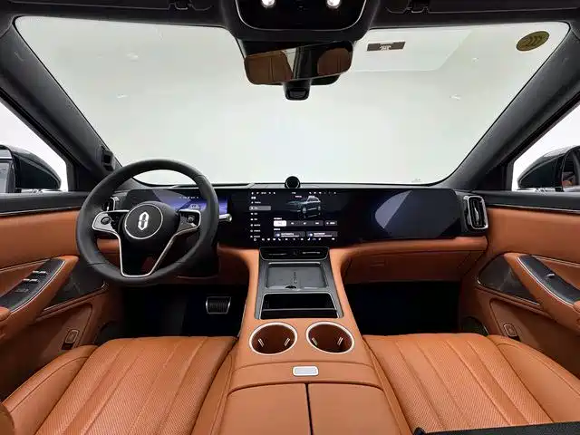 AITO Wenjie AITO M8 2025 Pure Electric Ultra AWD 5-seater фото 8