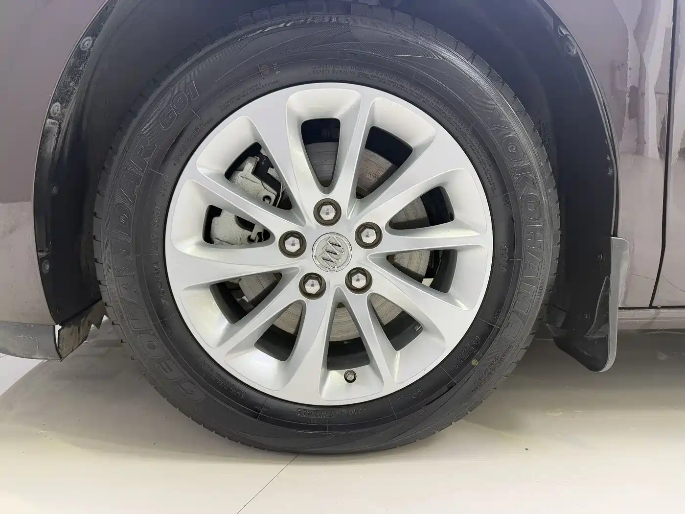 Buick GL8 2018 ES 28T Premium Type China VI фото 18