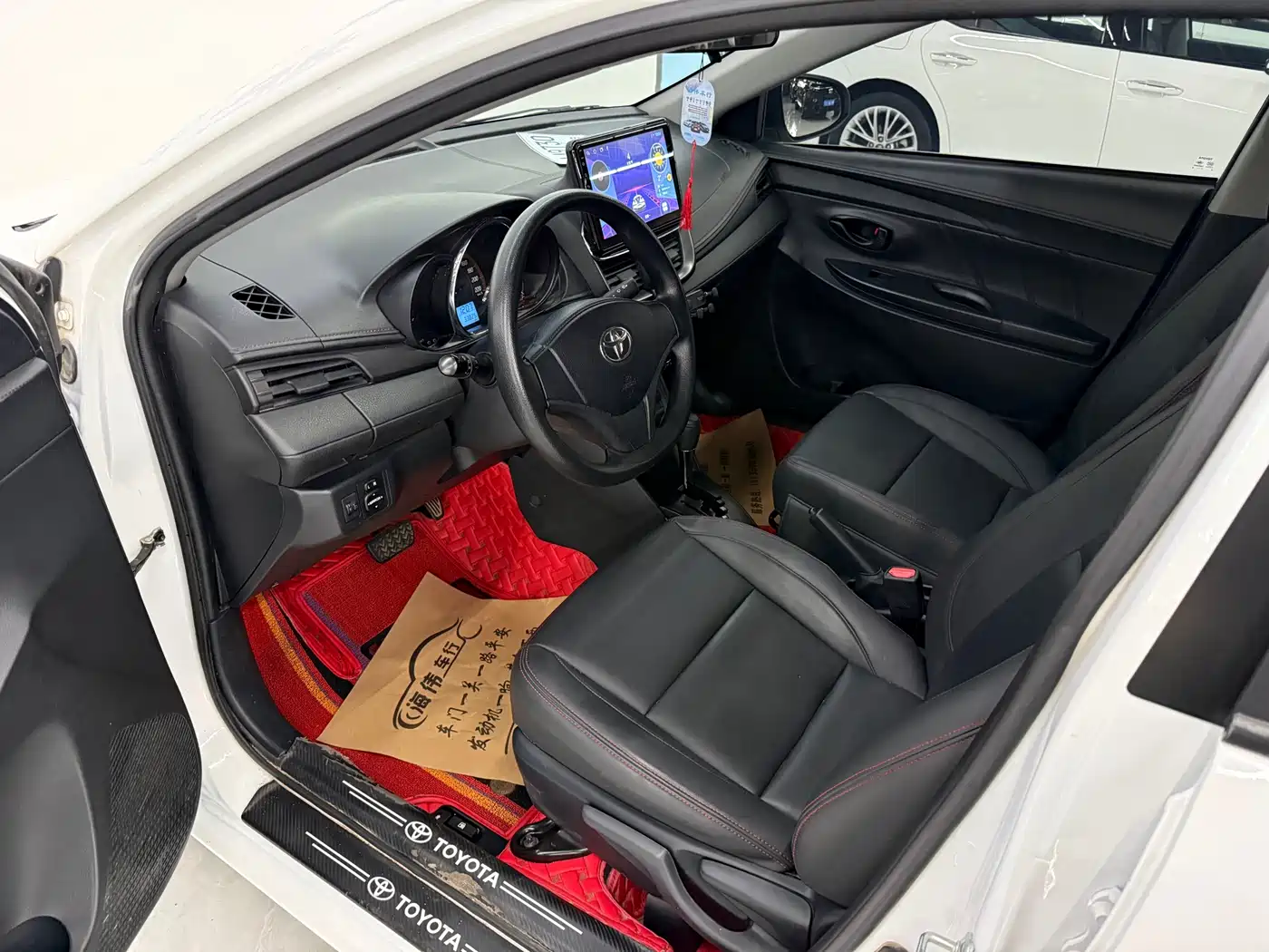 Toyota YARiS L Zhi Xiang 2021 1.5L CVT Luxury Edition фото 4