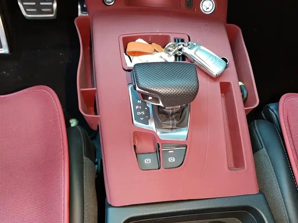 Audi Q5L 2024 Model 45 TFSI Luxury Dynamic фото 14