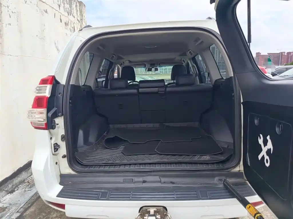 Toyota Prado 2016 3.5L Auto TX-L фото 19