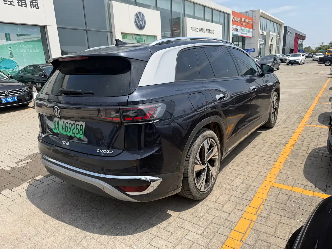 Volkswagen ID.6 CROZZ 2022 Long Range Lite PRO Version фото 9