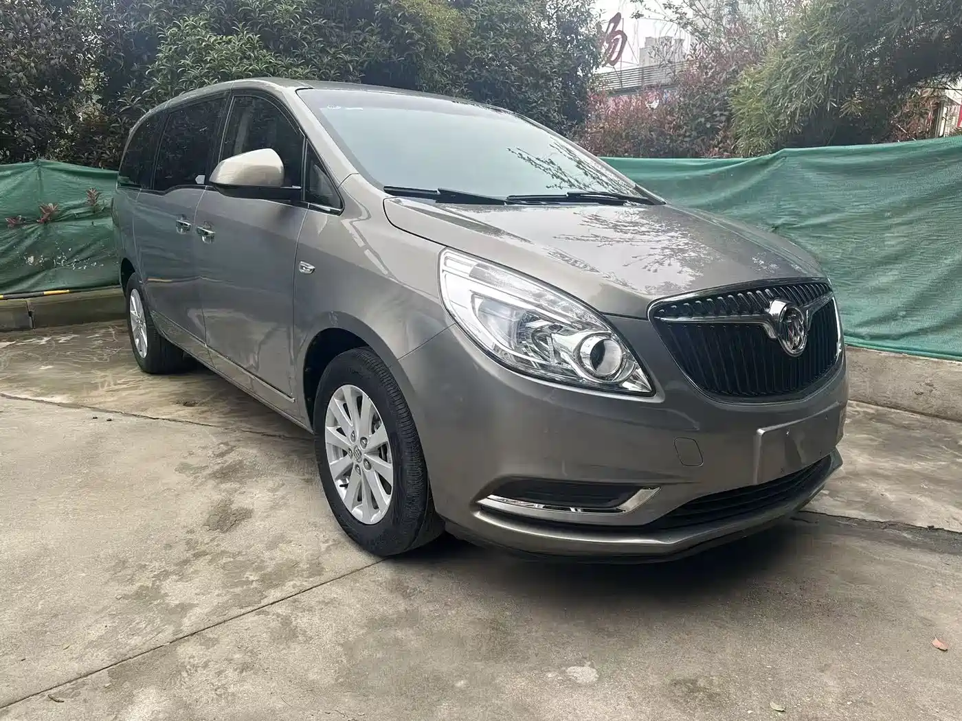 Buick GL8 2018 28T Luxury Model China VI фото 2