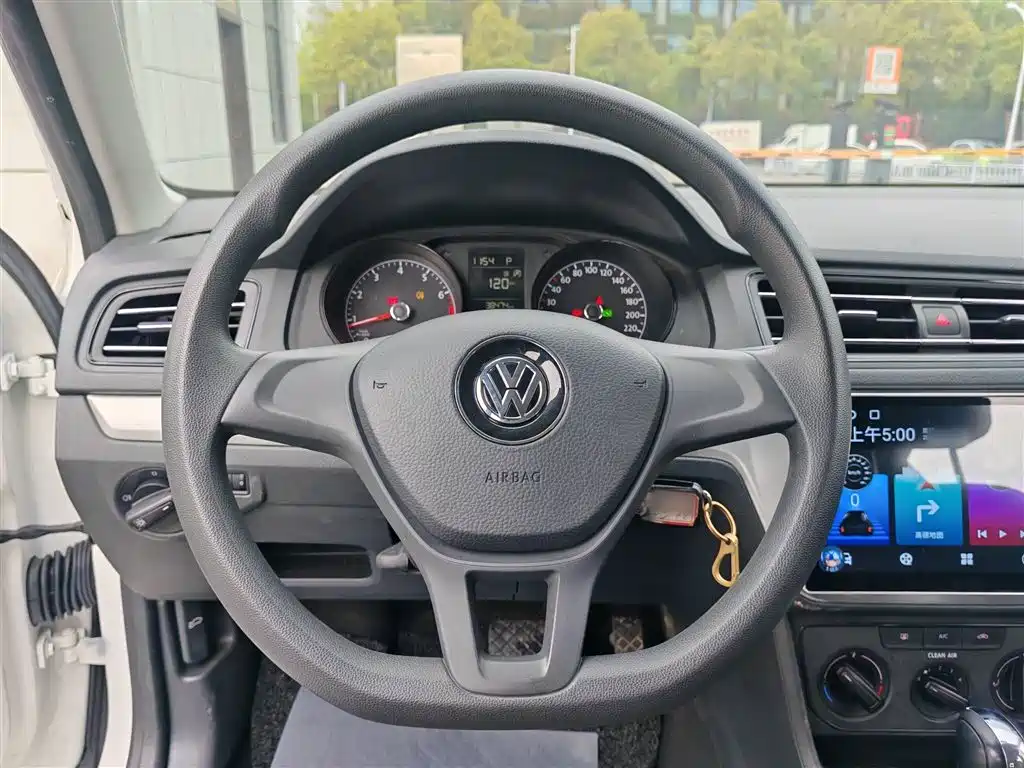 Volkswagen Lavida 2019 Lavida Start 1.5L Auto Trend (China VI) фото 3
